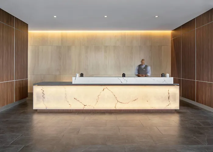 Ac By Marriott Downtown Hotel 3*
