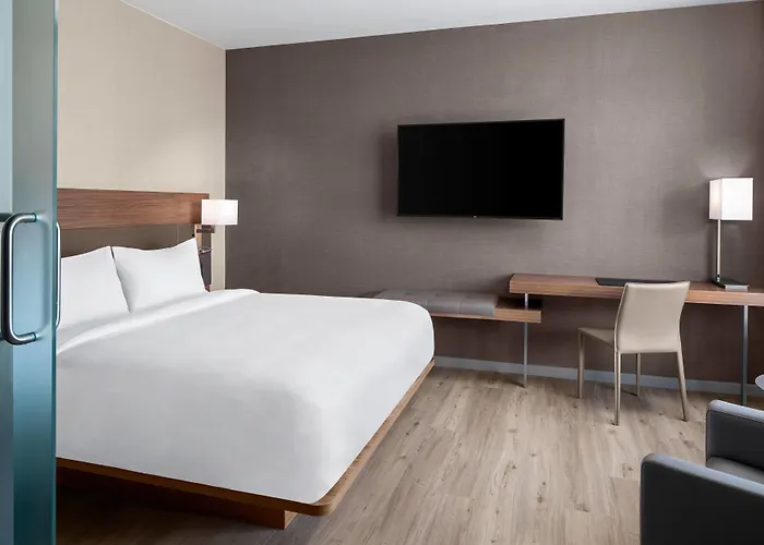 Ac By Marriott Downtown 3*