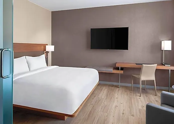Ac By Marriott Downtown 3*